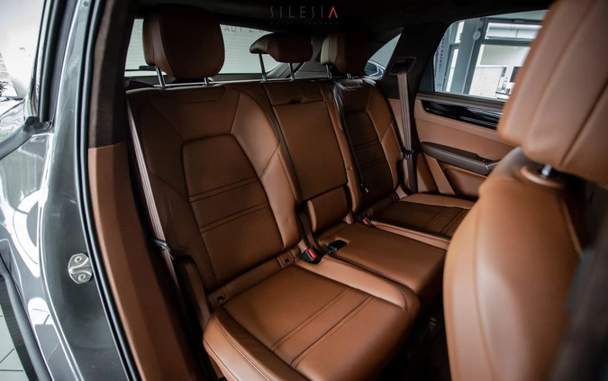 Porsche Cayenne cena 539900 przebieg: 25821, rok produkcji 2021 z Nowa Sarzyna małe 781